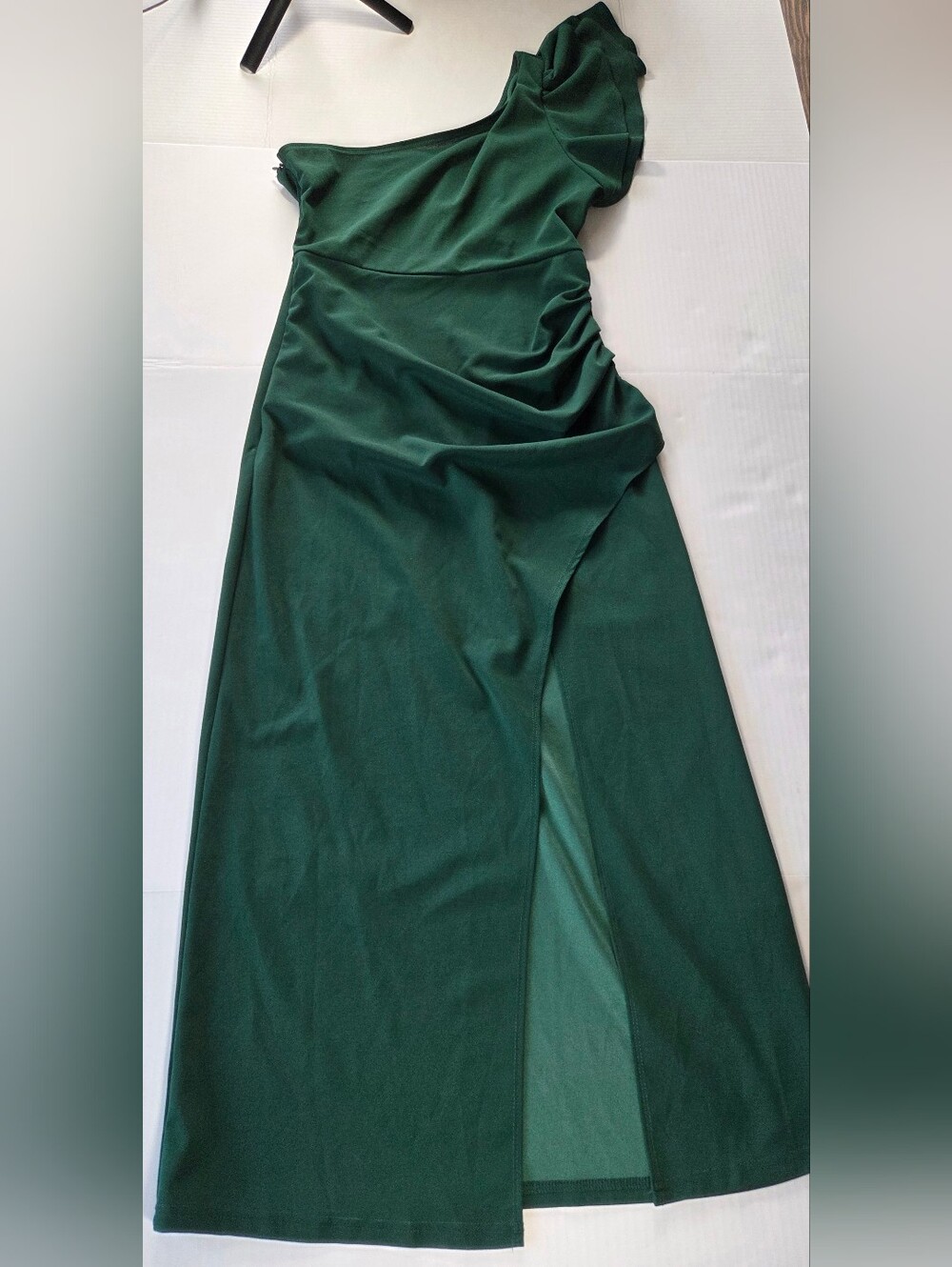 Shein Elegant Green One-Shoulder‎ Dress Front Slit Elegant Feminine Wedding